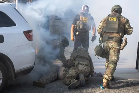 Federal Authorities Deploy Teargas and Pepper Balls to Break Up Illinois ICE Demonstration